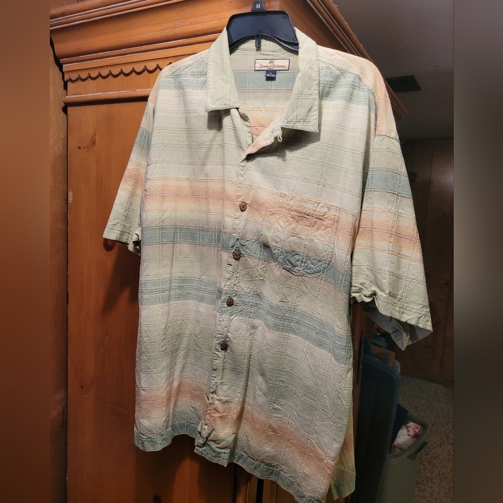 TOMMY BAHAMA SHIRT